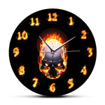 Horloge Originale <br /> Tête de mort en feu