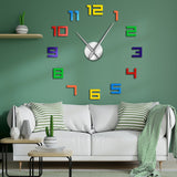 horloge murale multicolore