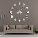 horloge murale crâne de mort 