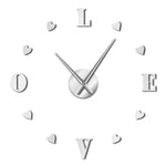 horloge love grise