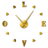 horloge love doré